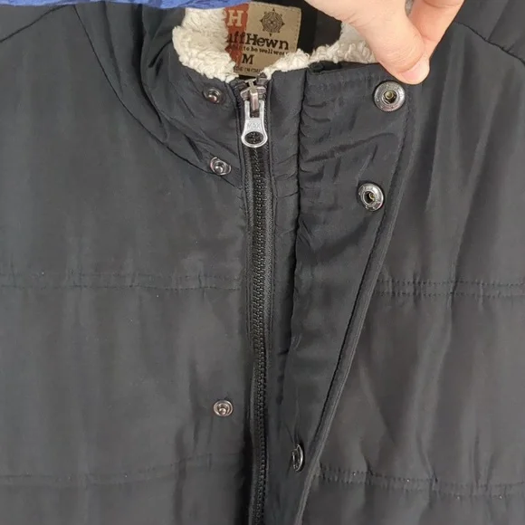 Ruff Hewn Men's Sherpa Collar Lined Black Puffer Vest Size Medium EUC - Picture 3 of 12